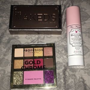 Makeup bundle
